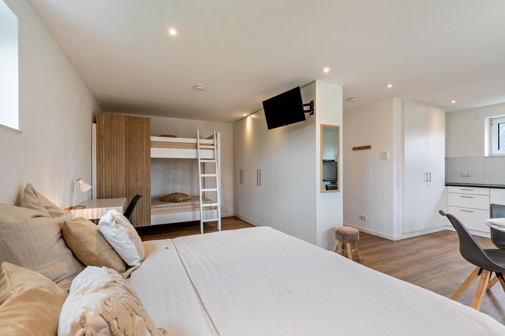 Studio 4 Parkside Apartments Guntzbourg Extérieur photo