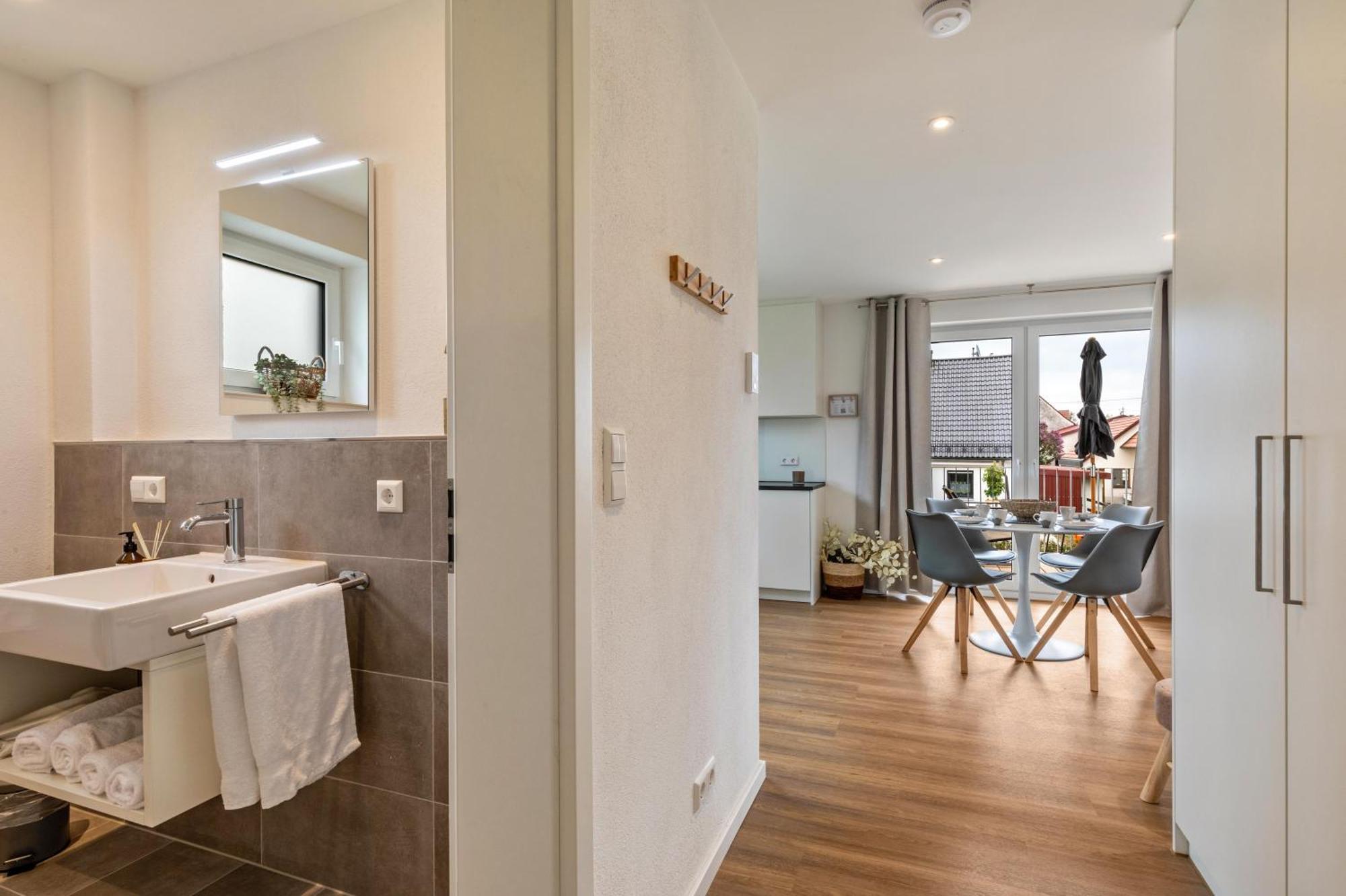 Studio 4 Parkside Apartments Guntzbourg Extérieur photo